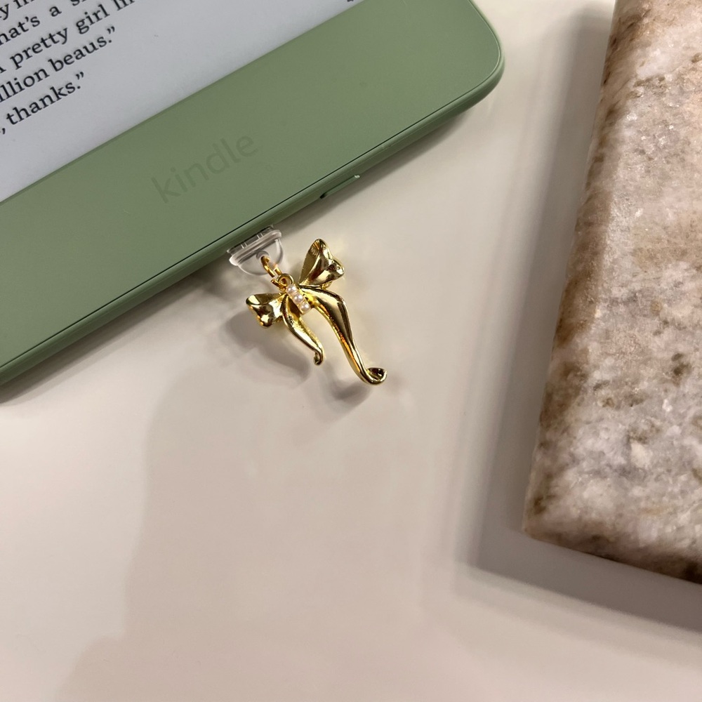 Kindle charm